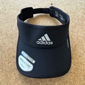 Adidas  Black & White Visor, adjustable back strap, new with tag